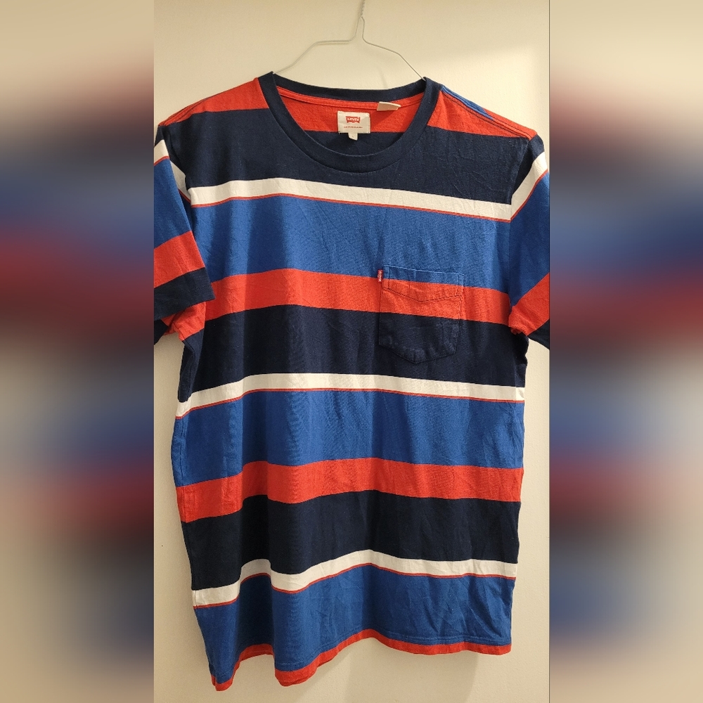 Levis Striped T-Shirt - Size L - Preloved